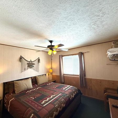Hunter'S Friend Resort On Indian Point Eksteriør billede