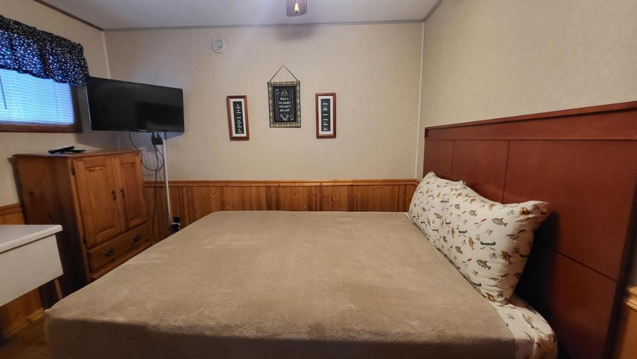 Hunter'S Friend Resort On Indian Point Eksteriør billede